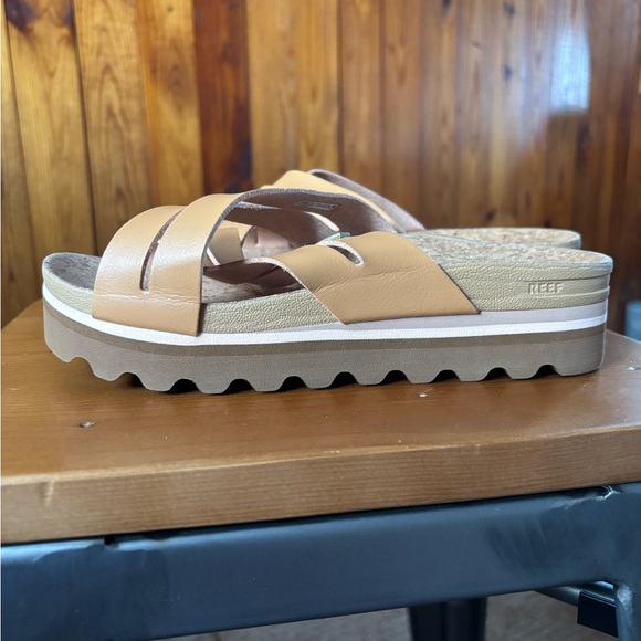 Reef Kaia Tan Platform Slide Sandal size 6 NWOB - Picture 4 of 8